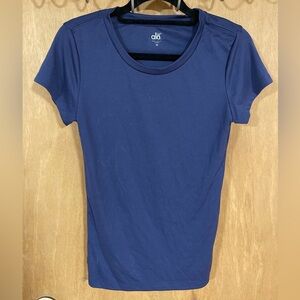 #76-ALO- cool fit short sleeve , navy in xs
